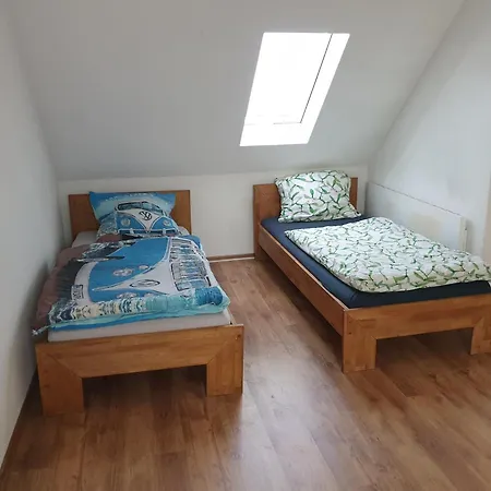 Gemuetliche Dachsuite Im Herzen Von * היילברון